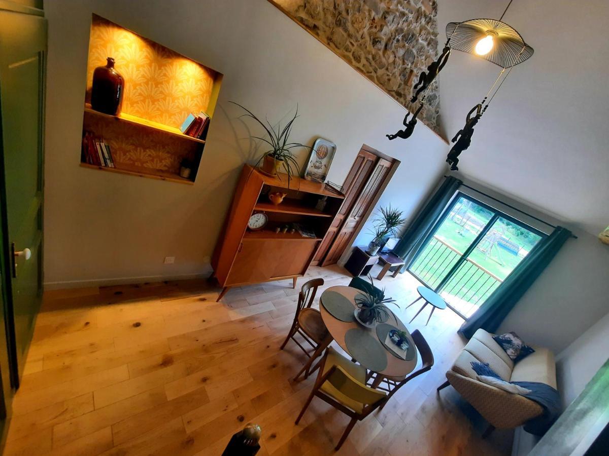 Le Petit Begou Bed & Breakfast Saint-Auban-d'Oze Екстериор снимка